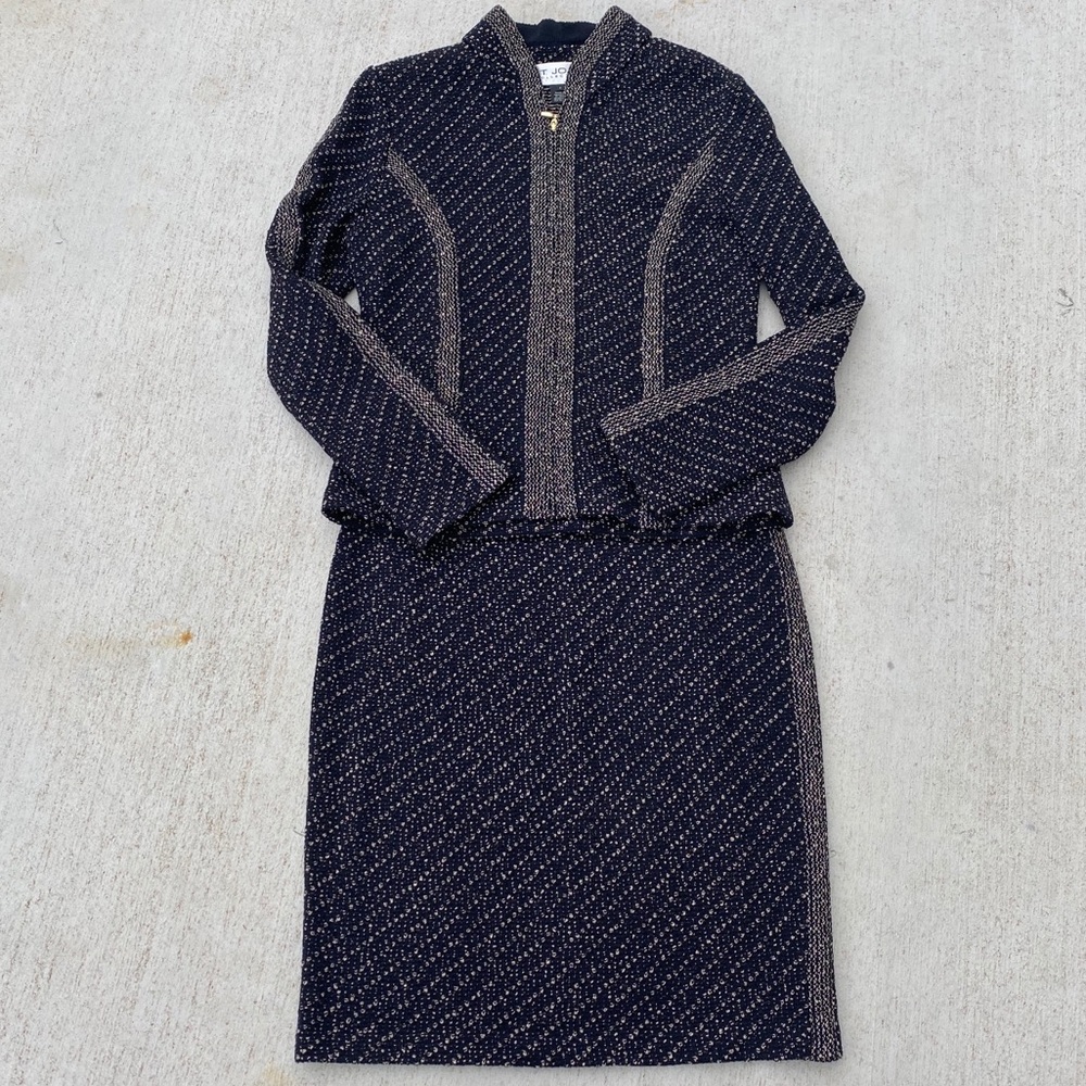 St. John 8 Black Gold Zip Blazer Wool Skirt Suit